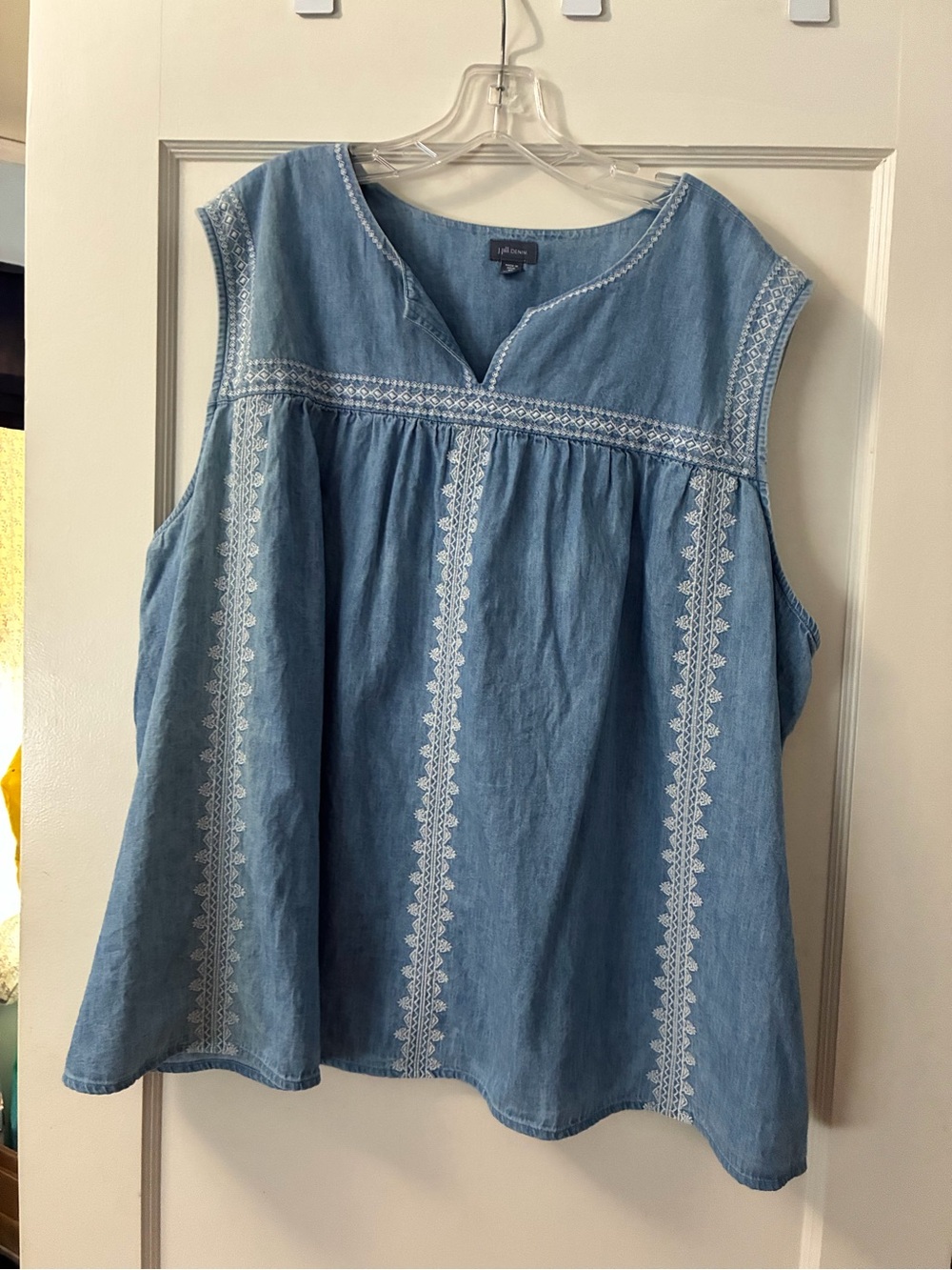 croft & barrow Light Blue Chambray Embroidered Tank Top